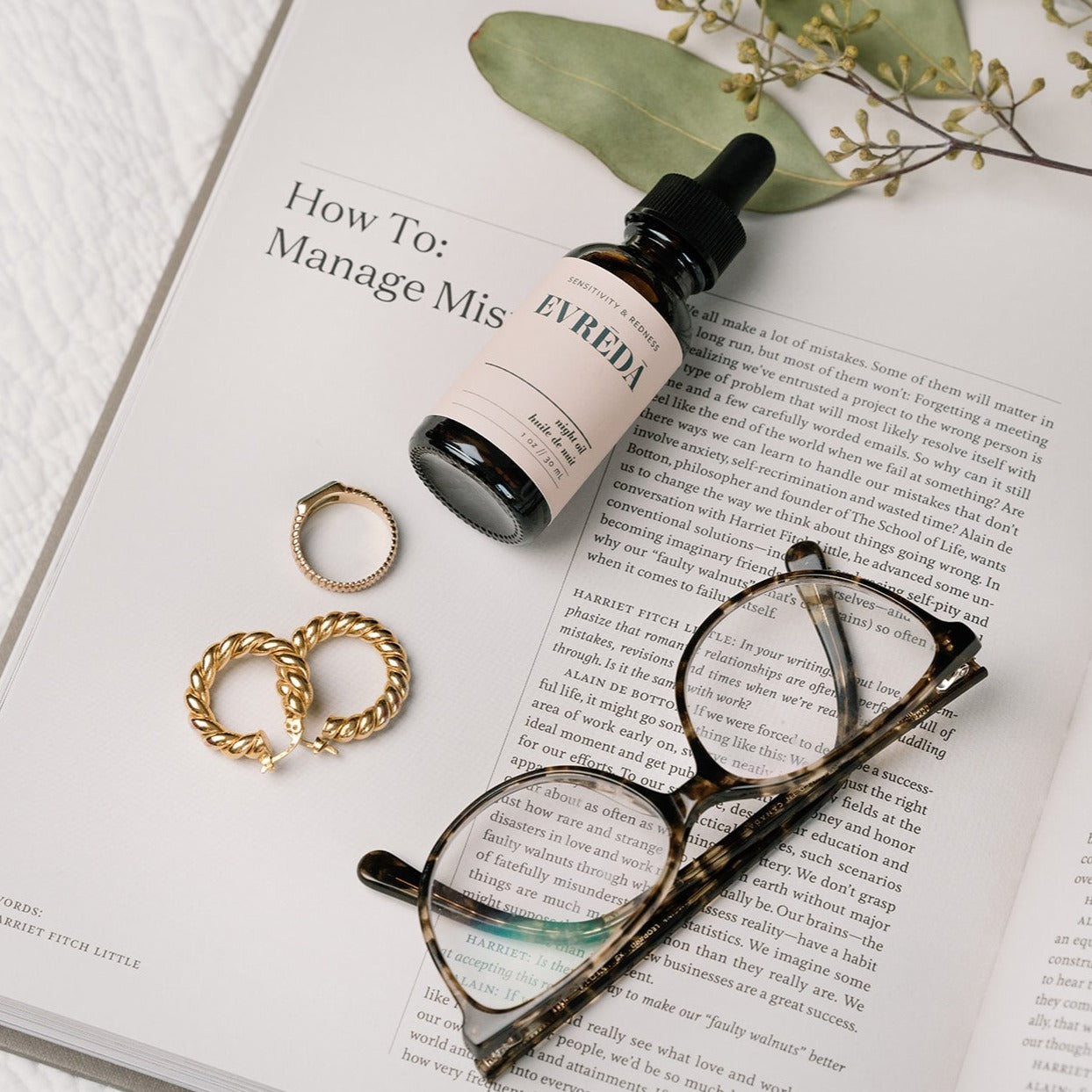 Evreda Sensitivity & Redness Night Oil Lifestyle