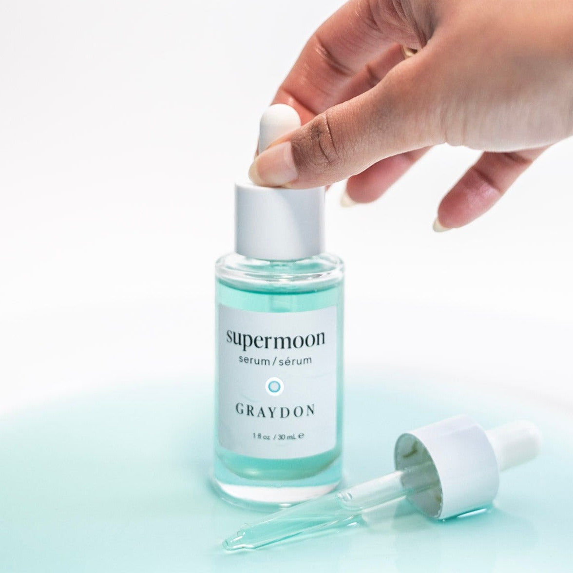 Supermoon Serum Texture